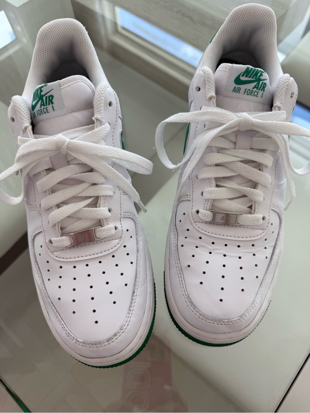 Nike Air Force 1 White and Green Leather Sneakers